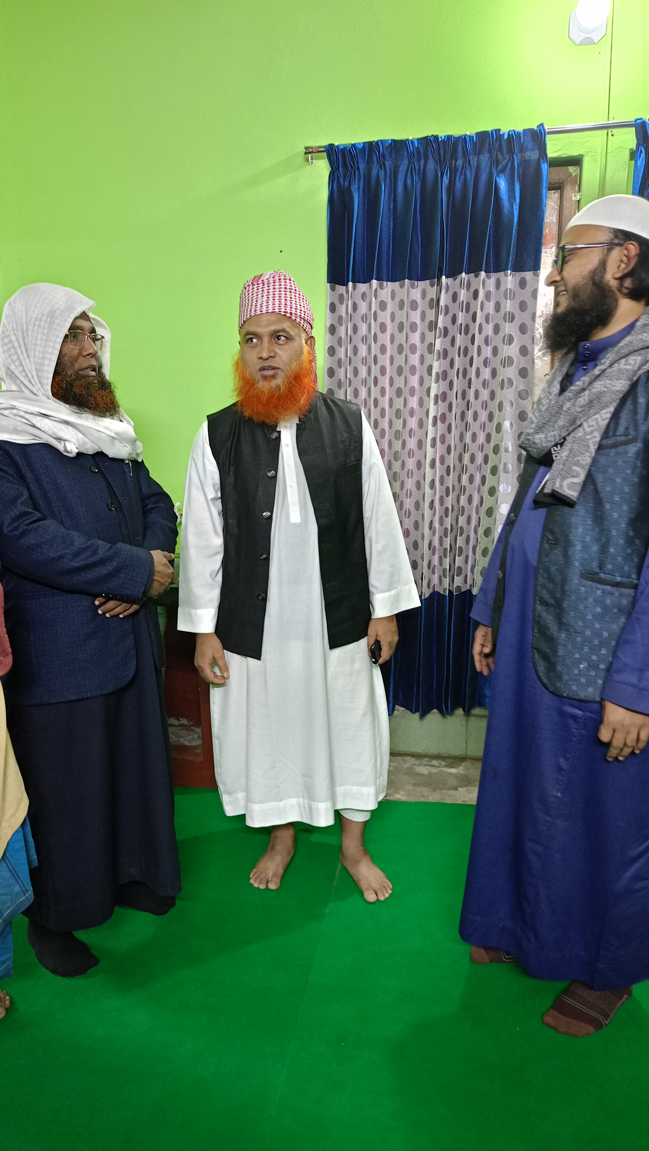 মুফতি ওয়ালিউল্লা হাঃ ও মুফতি আমিনুল ইসলাম তৈয়্যবী হাঃ